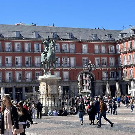 Economico Piso En Madrid Centro公寓 外观 照片